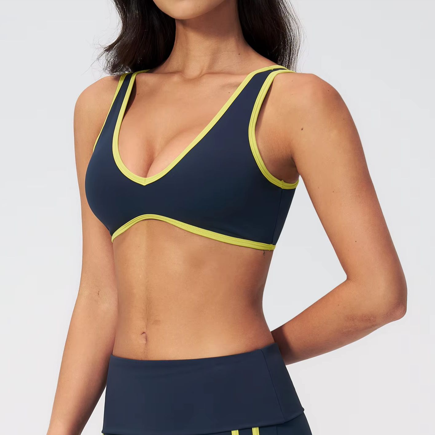ヨガブラ バックレス カラーブロック スポーツブラ 速乾 ラ - Quick Dry Underwear のレビューと価格